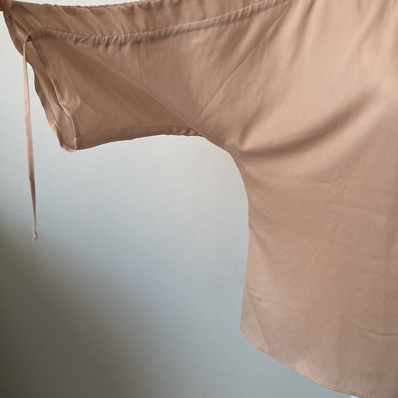 Ann Taylor With Sheer Ruched Tie Sleeves - Picture 7 of 7